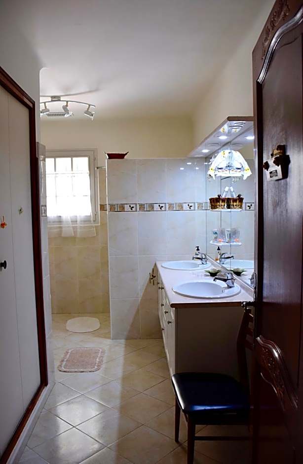 Chambre d'hôtes La Pinede