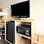 Super 8 by Wyndham South Boston VA
