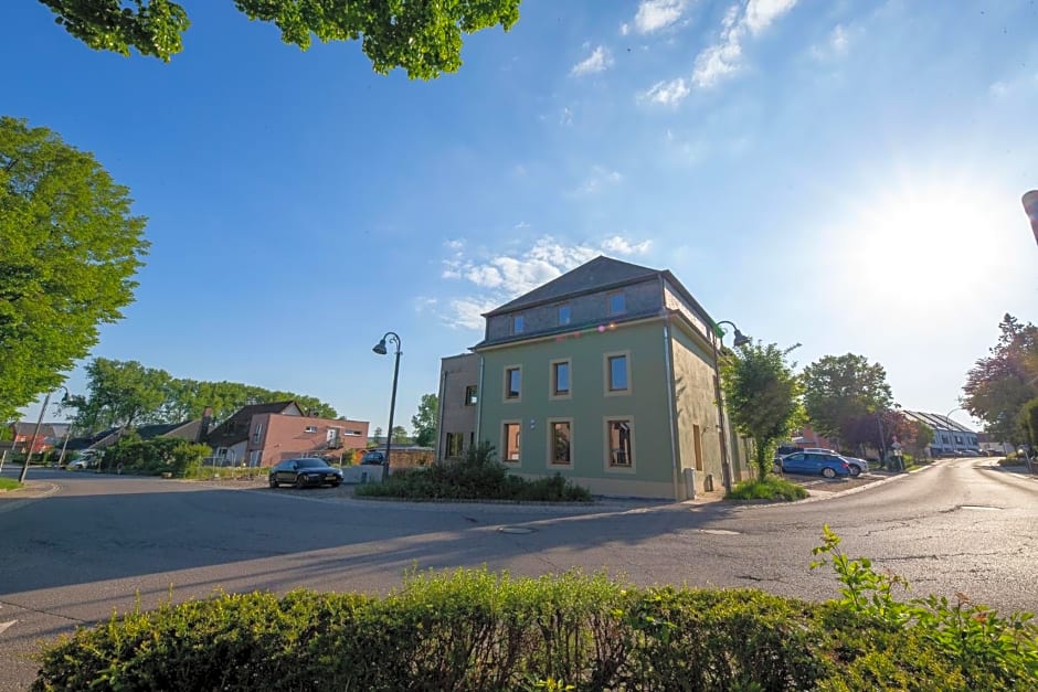 Green & Breakfast Fjord