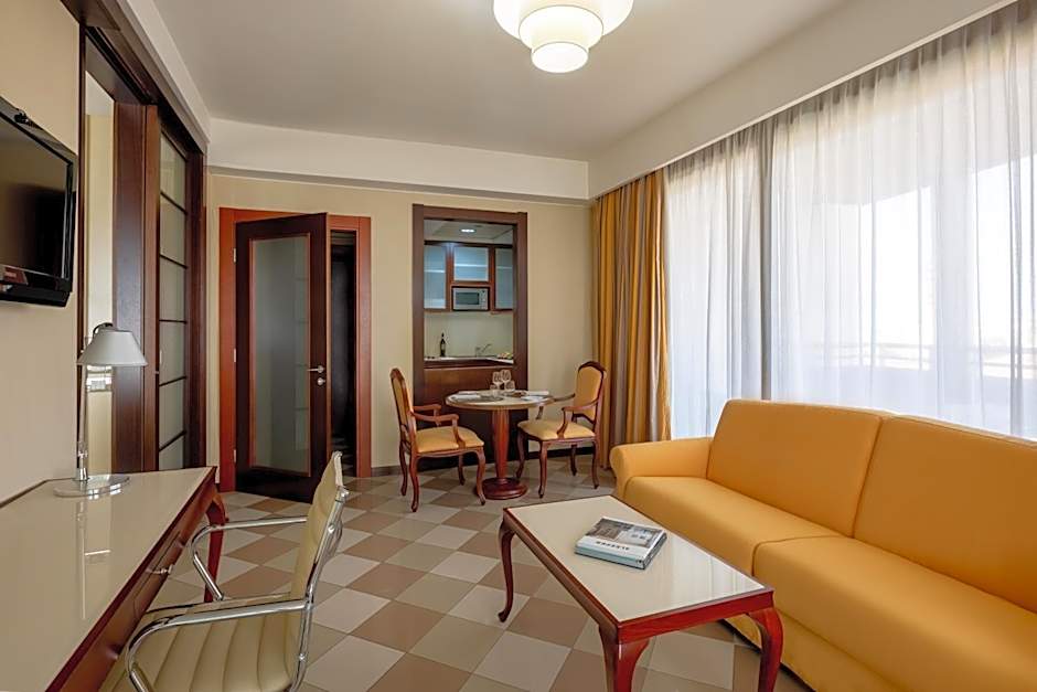 UNAHOTELS Expo Fiera Milano