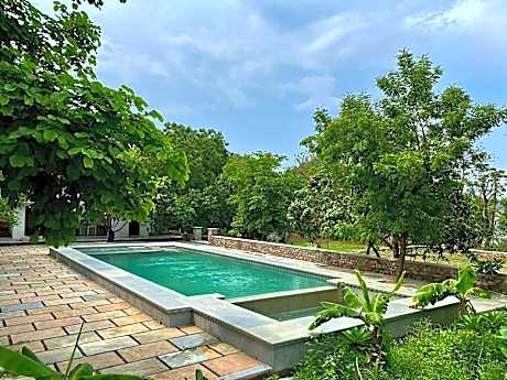 Pangarh Lake Retreat