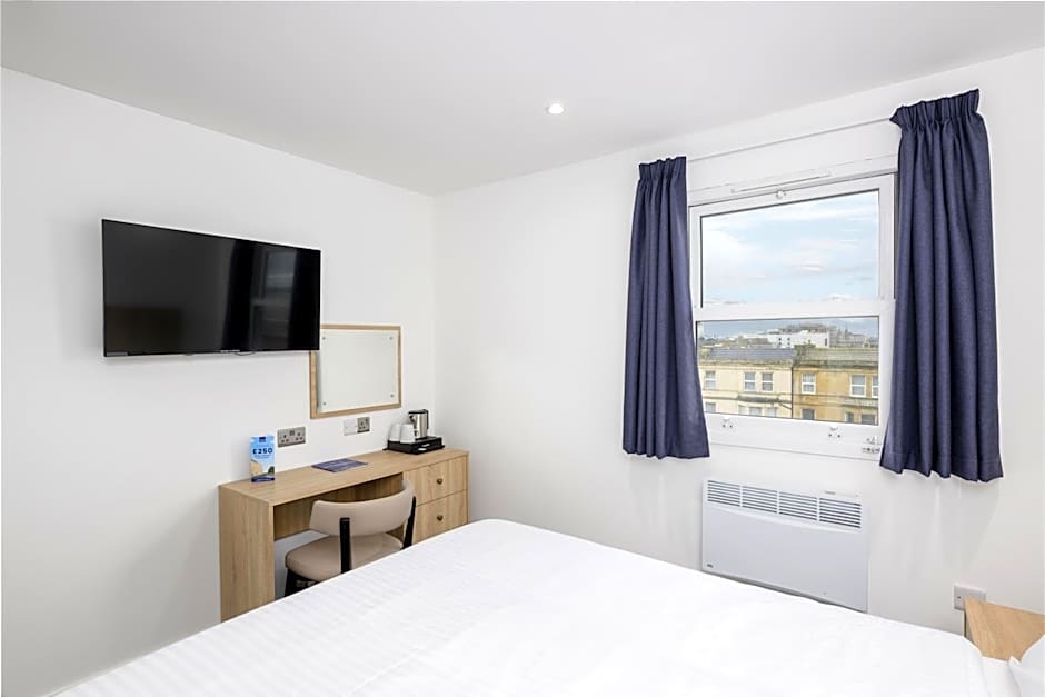 The Sandringham Hotel