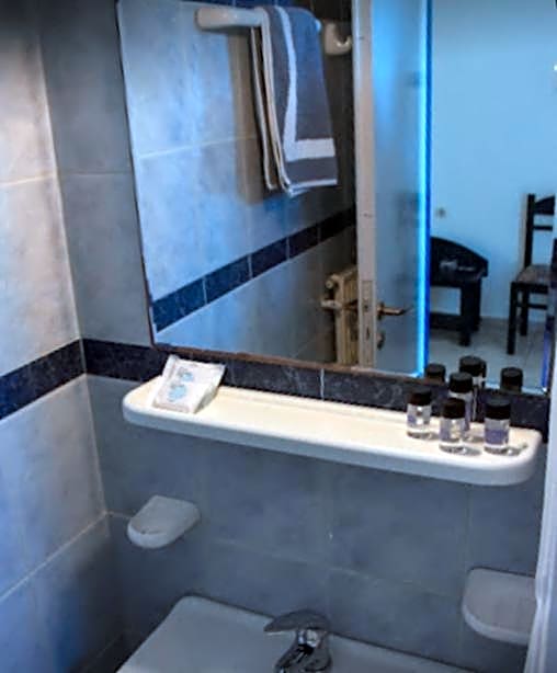 Royal Club Hotel - Aqua Poolside Bliss