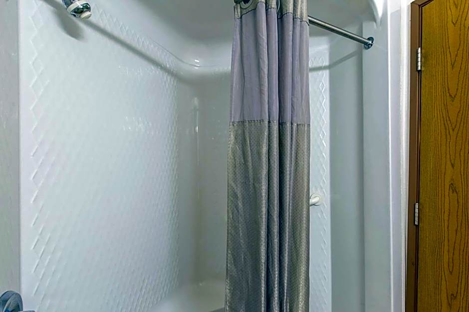 Motel 6-Baraboo, WI - Lake Delton-Wisconsin Dells