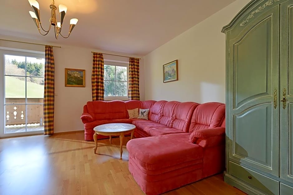 Bauernhof Haflingertränke