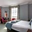 The Carlton Hotel