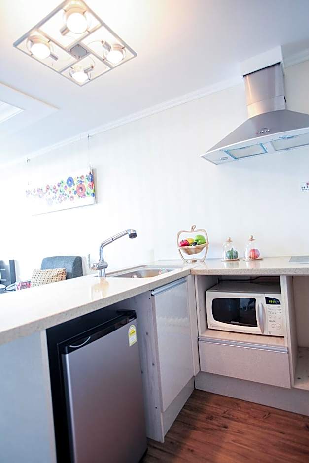 Tongyeong Bay Condo Hotel