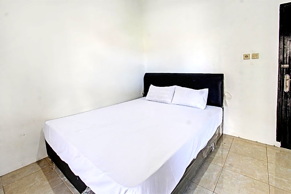 OYO Life 92754 Kost Griya Perdana