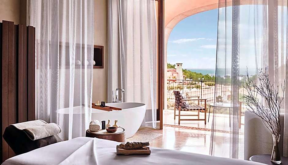 CAP VERMELL GRAND HOTEL