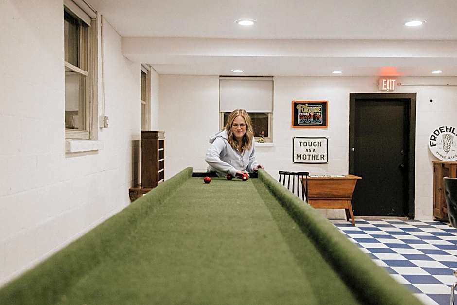 The Neighborhood Hotel Grand Beach