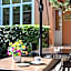 Primavera 2 Hotel