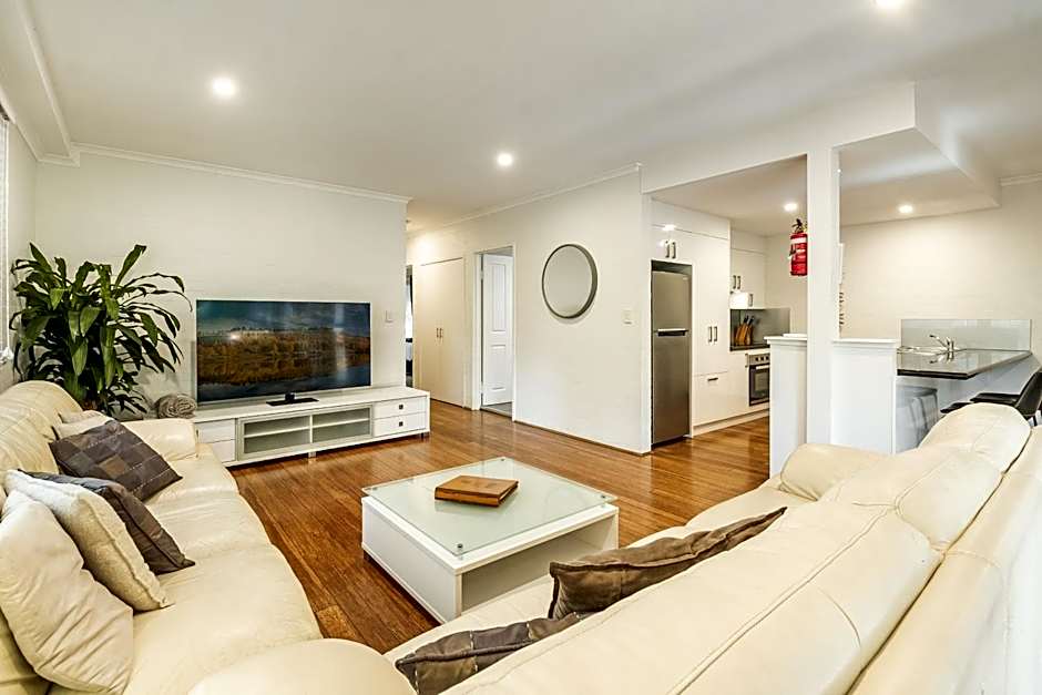 Mariner Bay Apartments