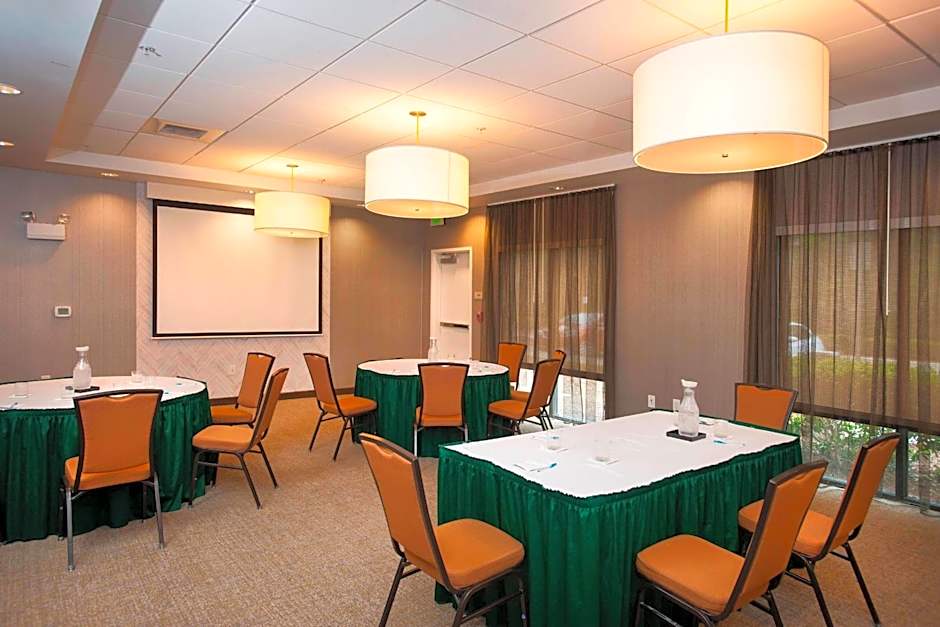 SpringHill Suites Birmingham Colonnade