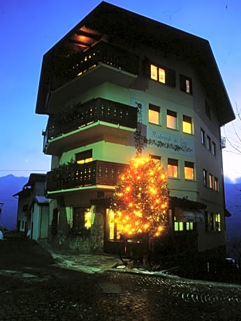 Double Room with Mountain View and Air conditioner