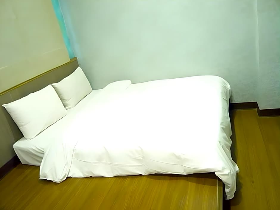 Fulong Holiday Hotel