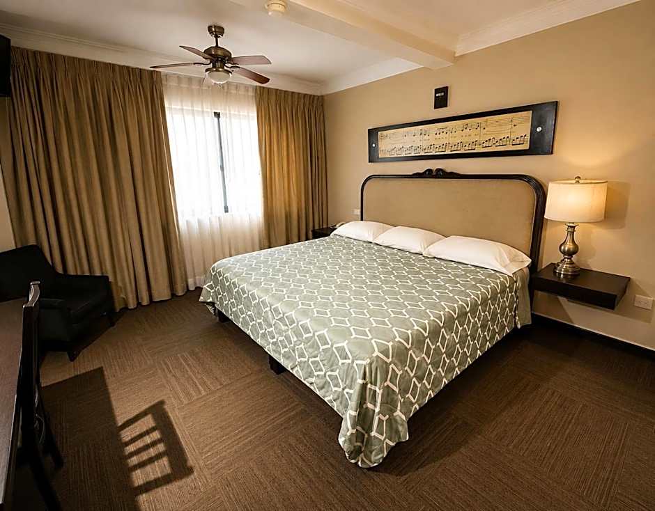 Hotel Clara Luna