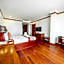 Pursat Riverside Hotel & Spa