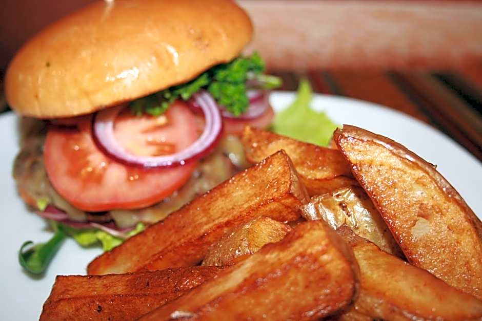 White Rose Hotel and Restaurant