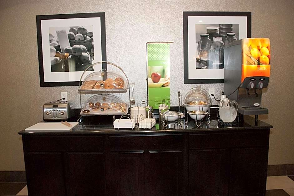 Hampton Inn By Hilton Maumelle