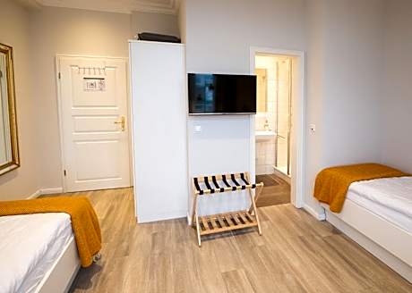 Twin Room with Balcony