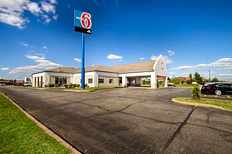 Motel 6-Rothschild, WI