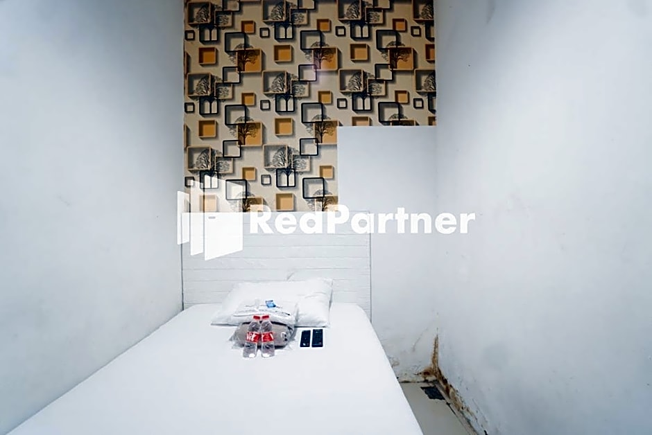 Eascot Hotel Mitra RedDoorz