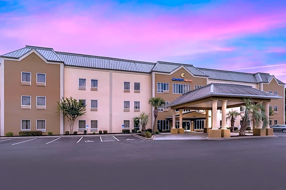 Comfort Suites At The University