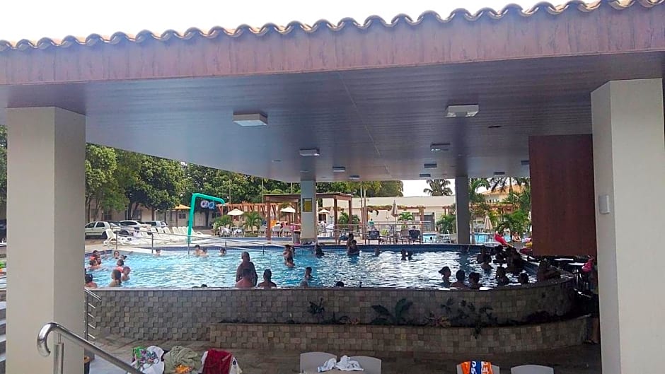 DiRoma International