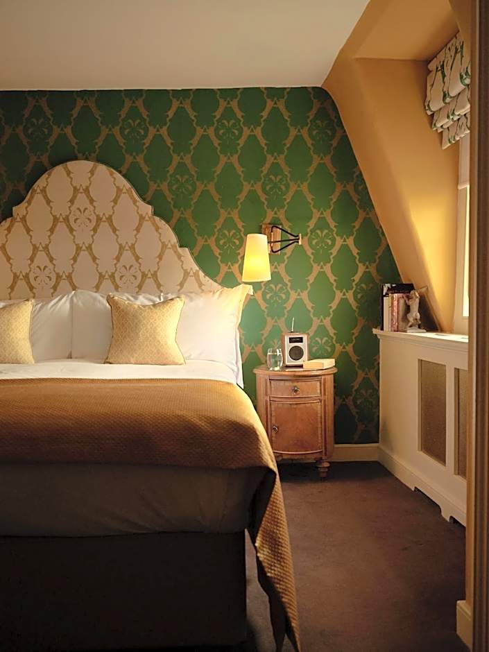 The Queensberry Hotel