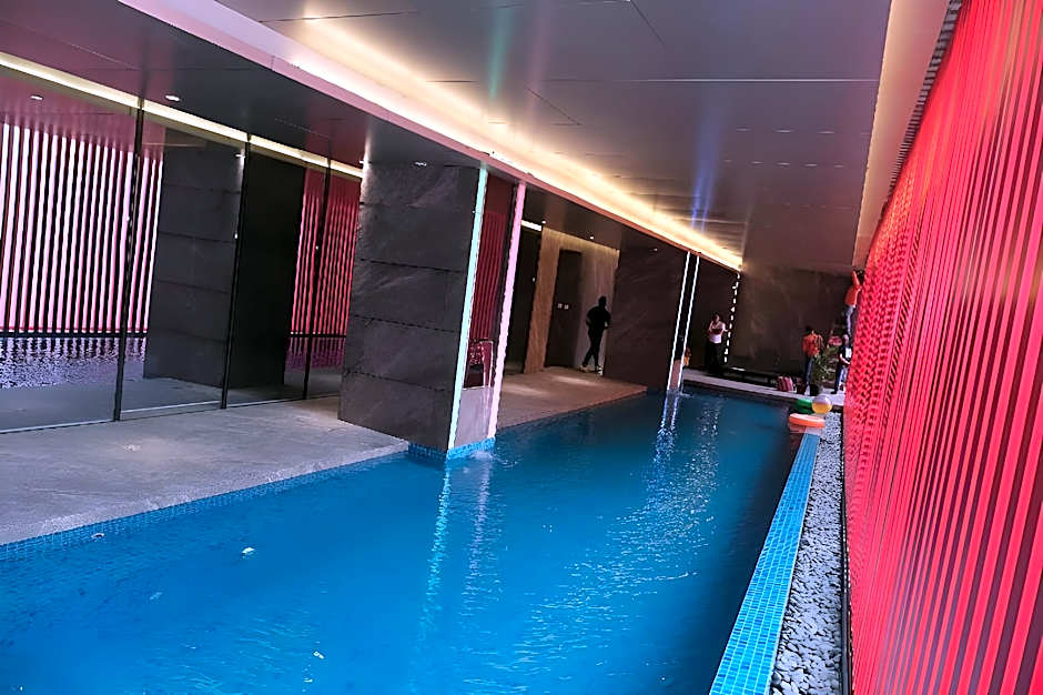 Red Hotel Cubao, Quezon City