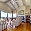 138 Marine Beachfront Guesthouse