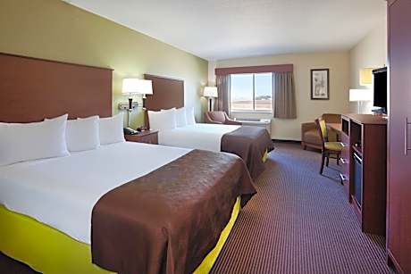 Deluxe Queen Room with Two Queen Beds - Non-Smoking