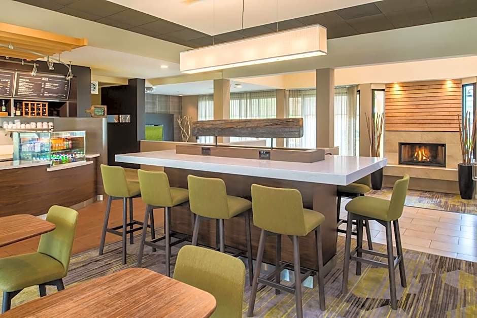 Courtyard by Marriott Seattle Southcenter