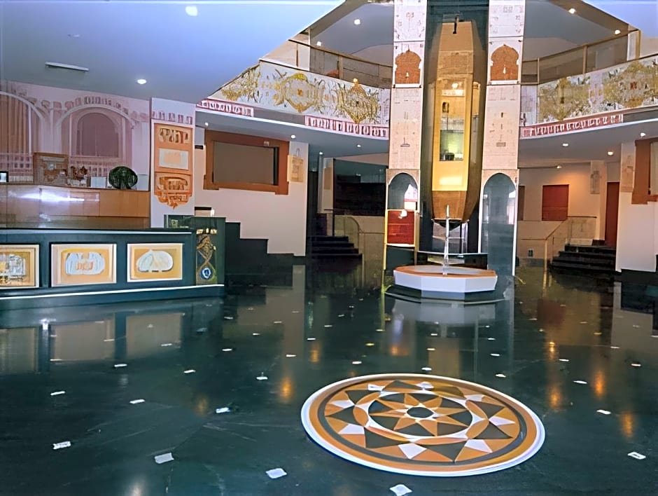 Hotel Raj Vilas Place