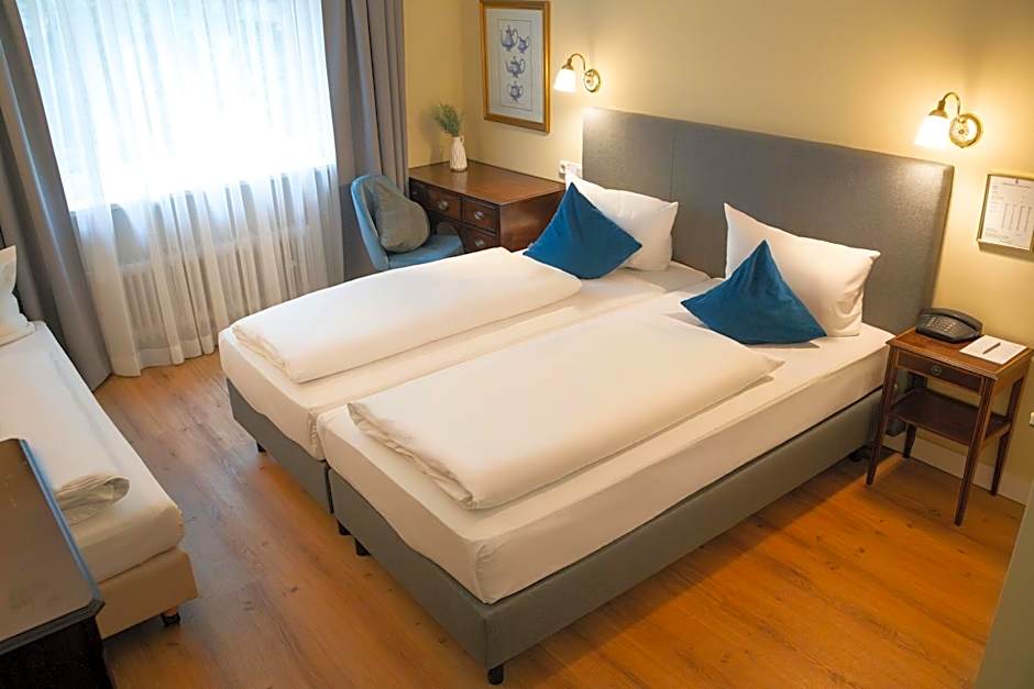 Hotel Altmünchen by Blattl