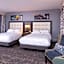 DoubleTree by Hilton Hotel Utica