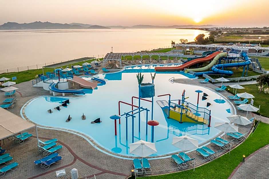 White Olive Marine Aquapark