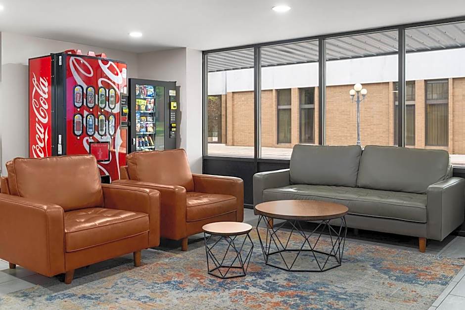 Baymont by Wyndham Great Falls City Center