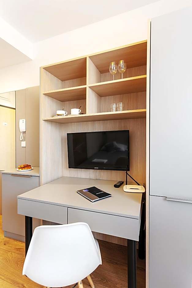 Self check-in Hostel Warsaw