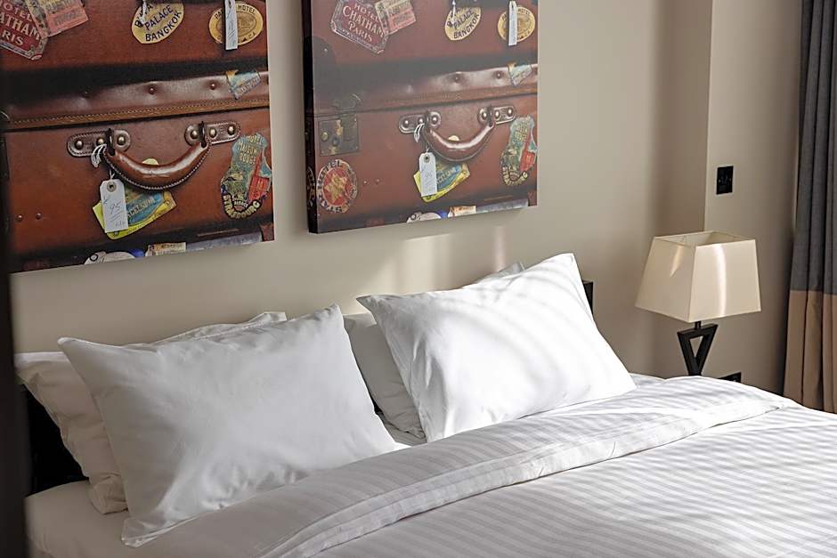 Hotel Xanadu