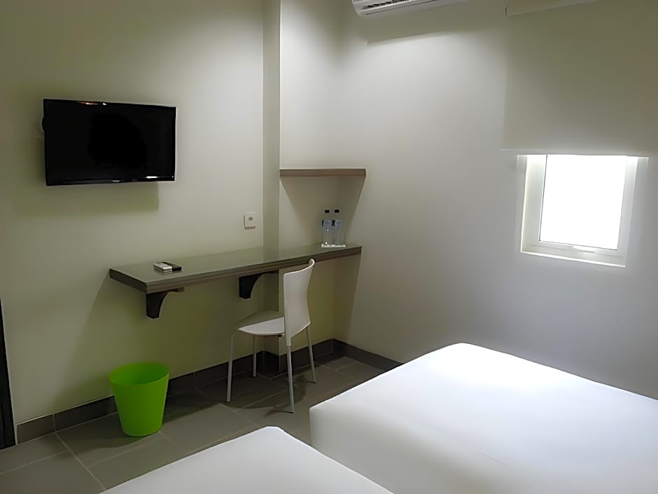 Izi Hotel