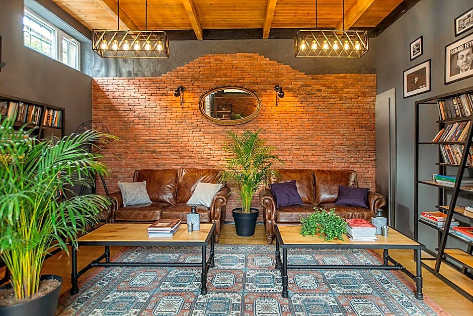 Timber Boutique Hotel