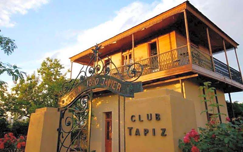Club Tapiz