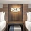 Holiday Inn Express & Suites Buford NE - Lake Lanier by IHG