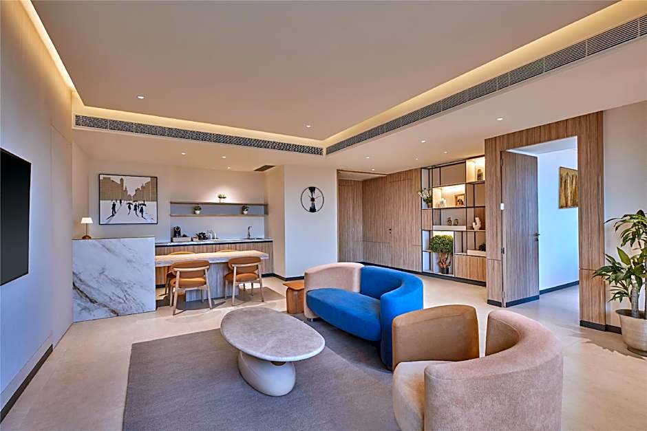 Hilton Gurugram Baani City Centre