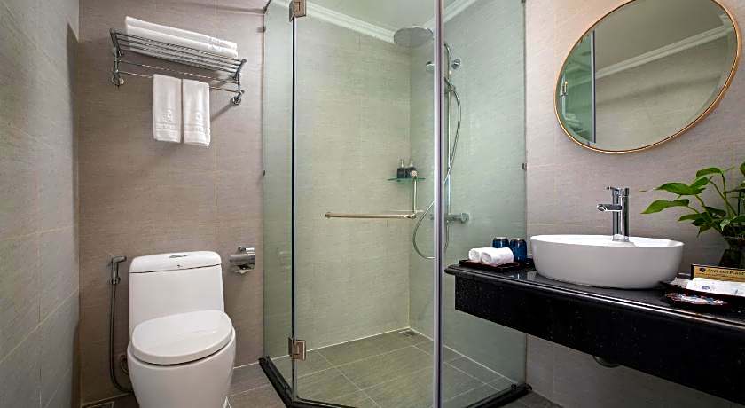 Hanoi Backpackers Hostels Rooftop Bar