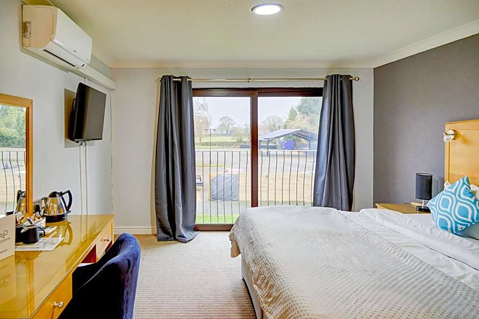 Warwickshire Park Hotel