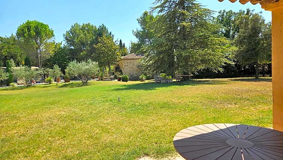 Mas au C¿ur de La Provence & SPA