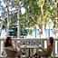 Peppers Beach Club & Spa