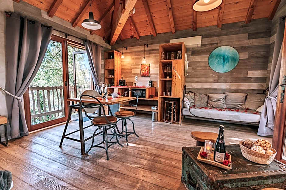 cabanes perchees dans les arbres